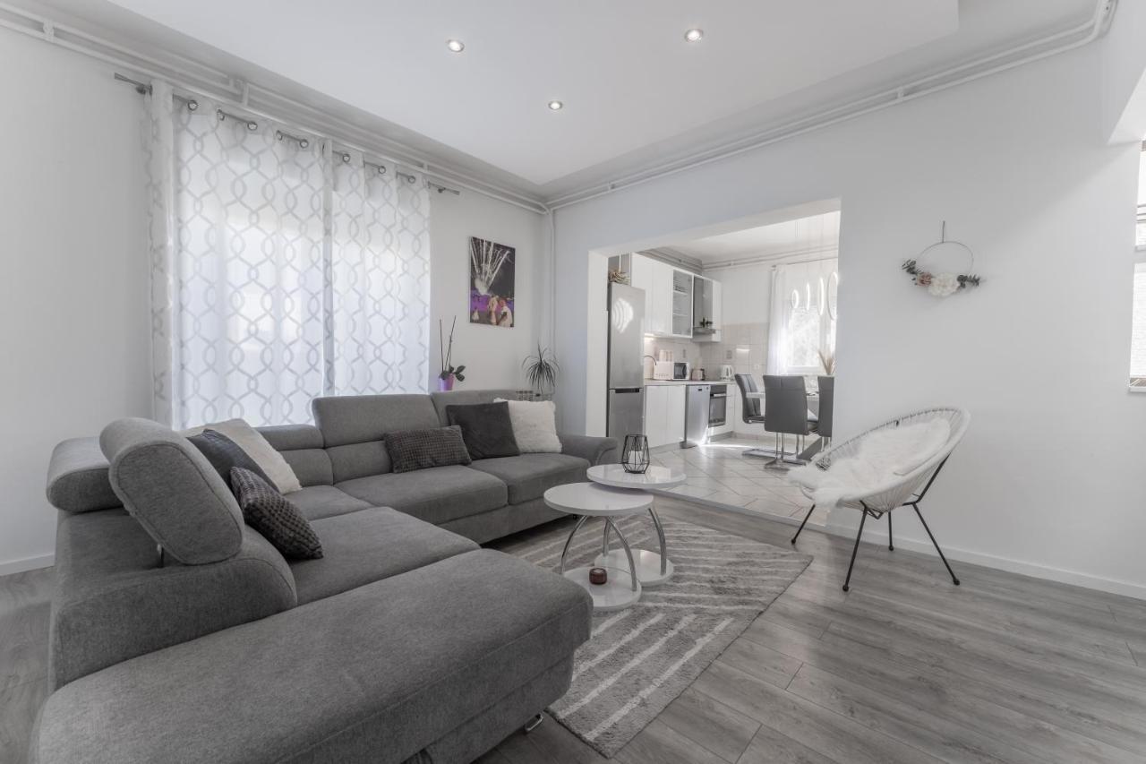 זאדאר Apartman Lana Vidikovac מראה חיצוני תמונה