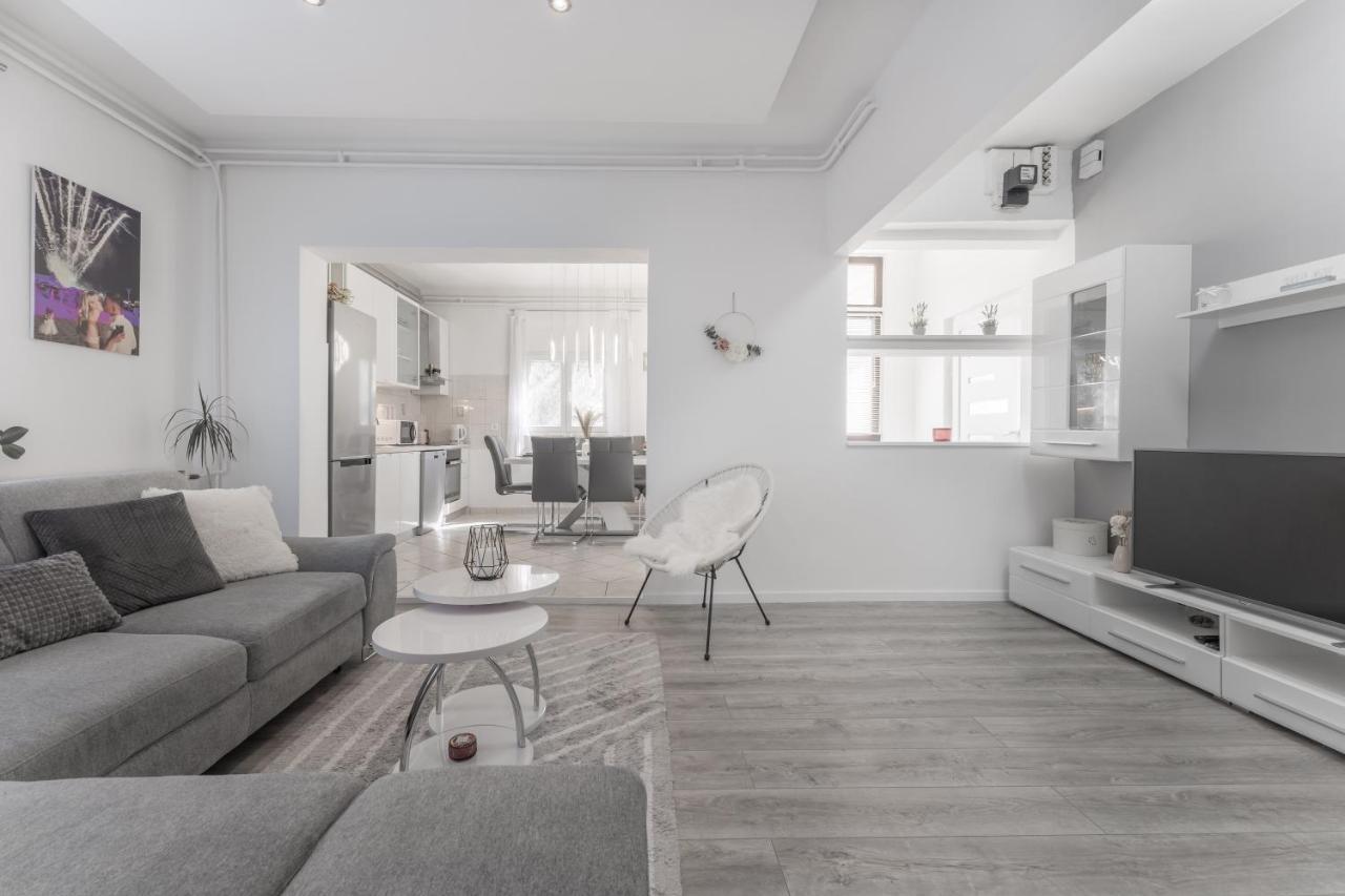 זאדאר Apartman Lana Vidikovac מראה חיצוני תמונה